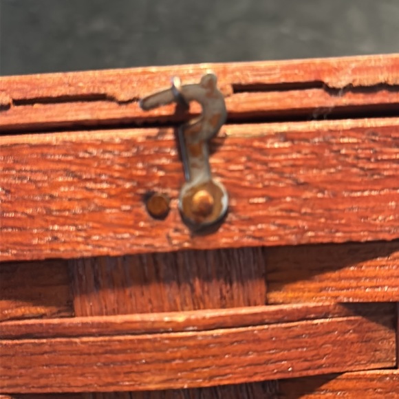 Vintage Pie Basket - Picture 4 of 6